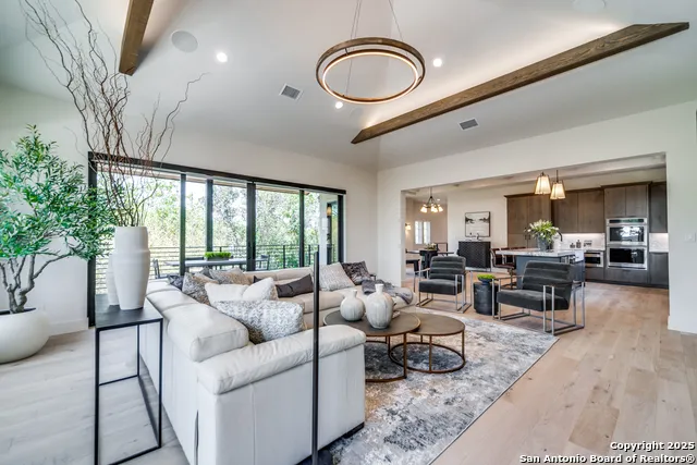 401 Oak Park Dr Unit B Boerne, TX 78006